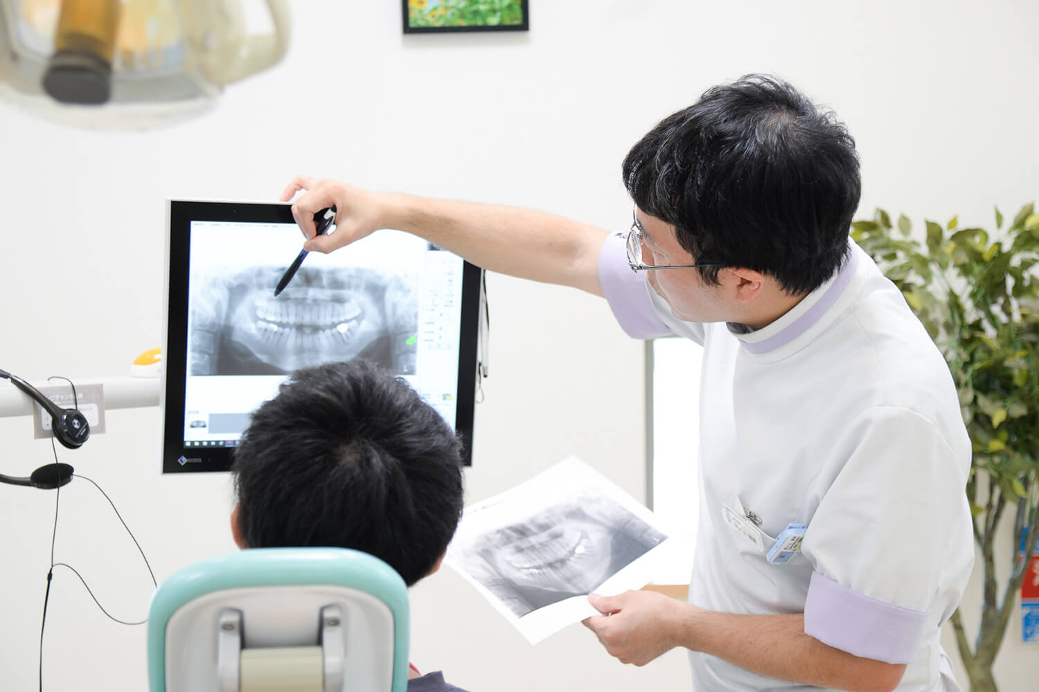 歯科医師が丁寧にカウンセリング歯科技工士と密に連携